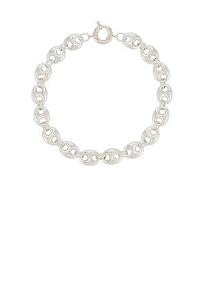 Timeless Pearly Coffee Beans Necklace in Metallic Silver.