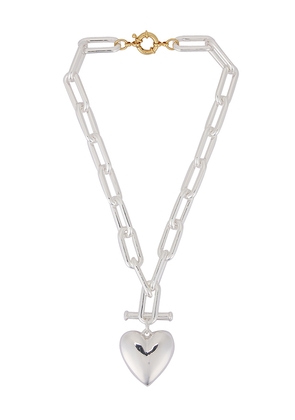 Timeless Pearly Heart Charm Chain Necklace in Metallic Silver.