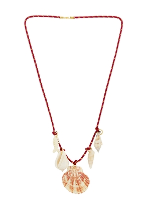 Timeless Pearly Shells Rope Necklace in Red.