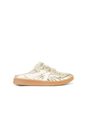 Steve Madden Magik Slip On Sneaker in Metallic Gold. Size 6. Also in 7.