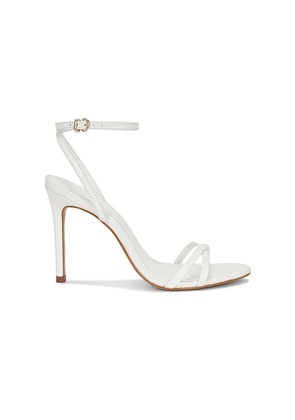 Steve Madden Jypsey Sandal in White. Size 10. Also in 6.5, 7, 7.5, 8, 8.5, 9, 9.5.