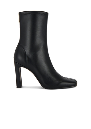 Steve Madden Khelan Boot in Black. Size 10. Also in 6.5, 7, 7.5, 8, 8.5, 9, 9.5.