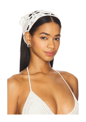 The Garment Plage Scarf in Cream.