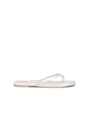 Solei Sea Indie Classics in White. Size 10. Also in 8, 9.