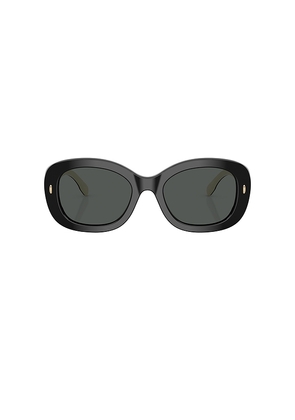 Tory Burch Rectangular Sunglasses in Black.