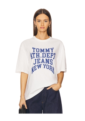 Tommy Jeans 90s Varsity Tee in White. Size L. Also in XS, S, M, XL/1X.