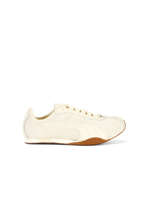 Puma Select H-Street Premium Sneaker in White. Size 10. Also in 6, 6.5, 7, 7.5, 8, 8.5, 9, 9.5.