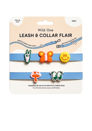Wild One Small Flair Groovy Walk Charms Bundle in Orange.