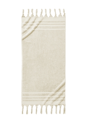 UGG Home Ava Hand Towel in Cream.