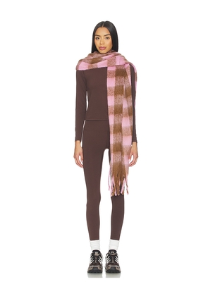 WellBeing + BeingWell Highland Scarf in Pink.
