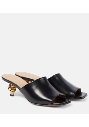 Bottega Veneta Knot 45 leather mules