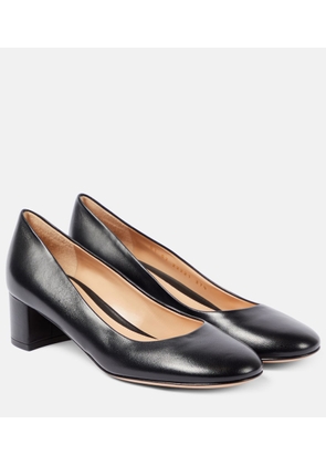 Gianvito Rossi Leather pumps
