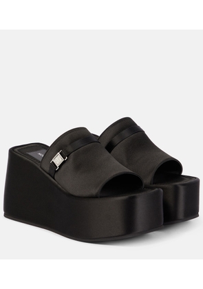 Nodaleto Bulla Yelena satin platform slides