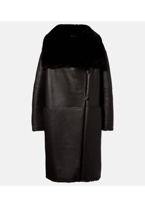 Toteme Shearling-lined leather coat