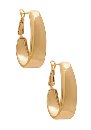 Ettika Oval Hoops in Metallic Gold.