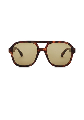 AIRE Whirlpool in Brown.