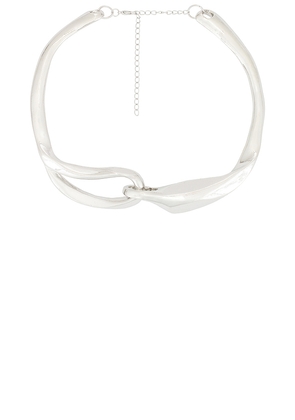 Amber Sceats Choker in Metallic Silver.