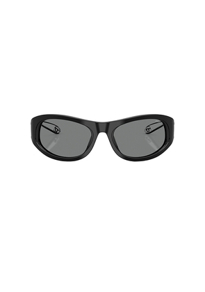 Diesel Rectangular Sunglasses in Black.