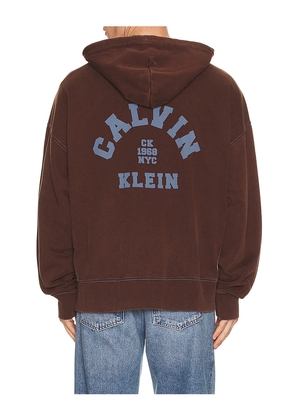 Calvin Klein Washed Premium Vintage Logo Zip Hoodie in Brown. Size L. Also in M, S, XL/1X.