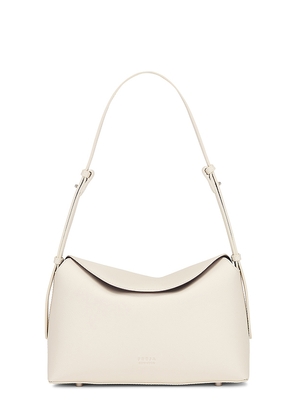 Freja New York Hudson Bag in Cream.