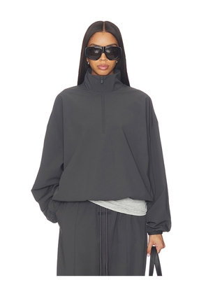 Fear of God ESSENTIALS Half Zip Pullover Sweatshirt in Grey. Size L. Also in XS, S, M, XL.