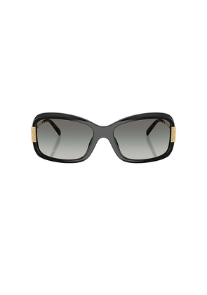 Tory Burch Rectangular Sunglasses in Black.