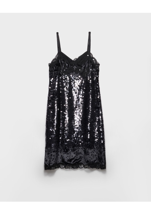 Embroidered velvet dress with sequins and lace