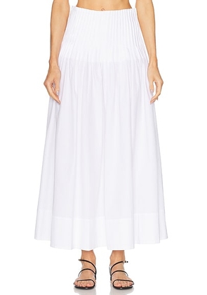 House of Dagmar Poplin Maxi Skirt in White - White. Size 32 (also in ).