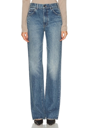NILI LOTAN Joan Straight Leg in Shiloh Wash - Blue. Size 24 (also in 25, 28, 29, 30).