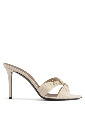 Giuseppe Zanotti FARA MULE 90