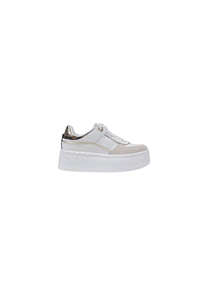 Guess White Polyethylene Platform Pumps - EU37/US7