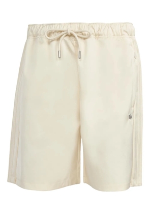 adidas zip-pocket track shorts - Neutrals