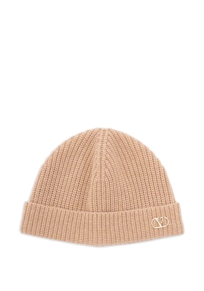 Valentino Garavani VLogo ribbed beanie - Neutrals