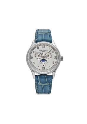 Patek Philippe Pre-Owned 2022 pre-owned Complications 38mm - Silver