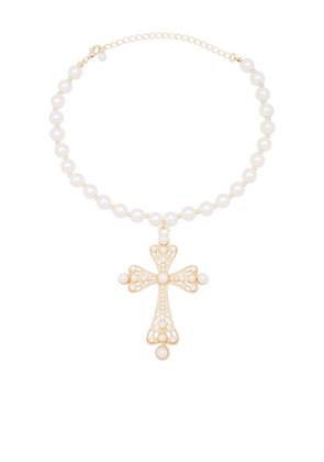 petit moments Augustine Necklace in Ivory.