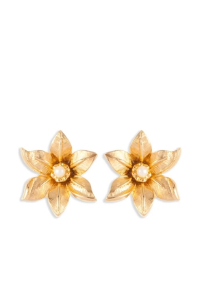 Nina Ricci Pre-Owned 1980s pre-owned floral motif clip-on earrings - Gold