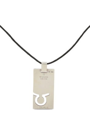 Gucci Pre-Owned 2000s taurus-pendant necklace - Silver