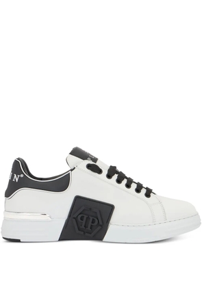 Philipp Plein logo plaque low-top trainers - White