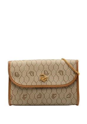 Christian Dior Pre-Owned 20th Century Honeycomb Coated Canvas Chain crossbody bag - Brown