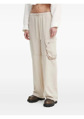 Résumé ruffle-pocket trousers - White