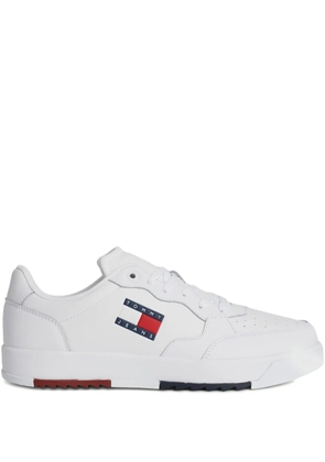 Tommy Hilfiger perforated-detail sneakers - White