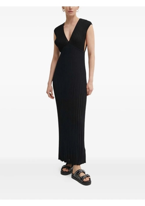 Gestuz PhilanaGZ V-neck midi dress - Black