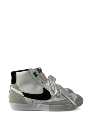 Nike Vintage Blazer Mid '77 Se leather sneakers - White