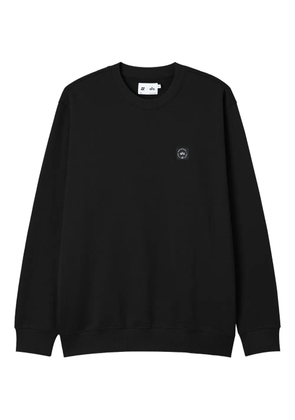 izzue x Alpha Industries logo-patch sweatshirt - Black