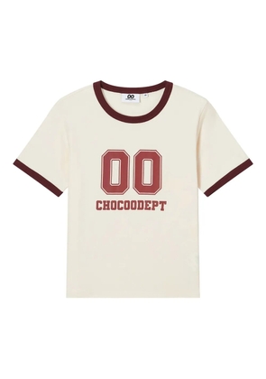CHOCOOLATE ringer-neckline graphic T-shirt - Neutrals