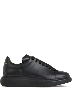 Alexander McQueen Oversized platform sneakers - Black