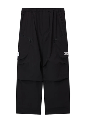 FINGERCROXX cargo-pockets trousers - Black