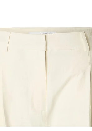 SELECTED pleated knee-length shorts - Neutrals