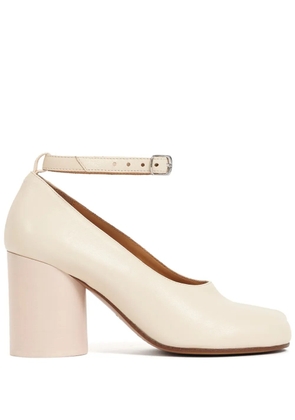 Maison Margiela Tabi 80mm Mary Jane pumps - White