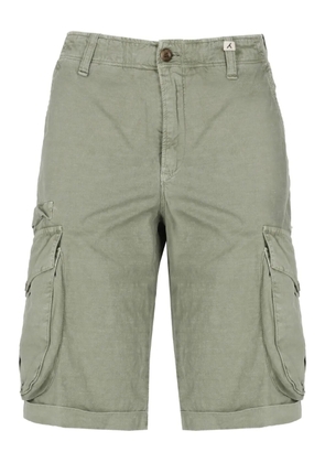 Myths flap-pocket cargo shorts - Green